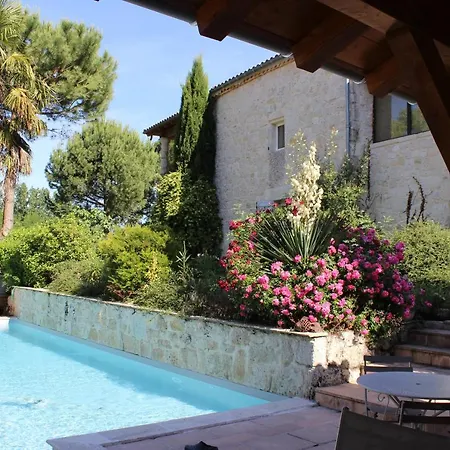 La Garde Pile De Fichou Bed & Breakfast