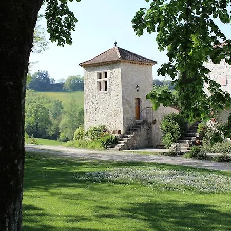 Bed & Breakfast La Garde Pile De Fichou 3*