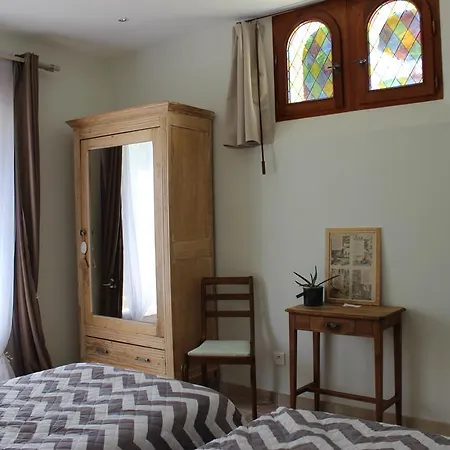 La Garde Pile De Fichou