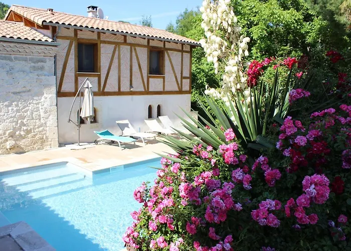 La Garde Pile De Fichou Bed & Breakfast 3*