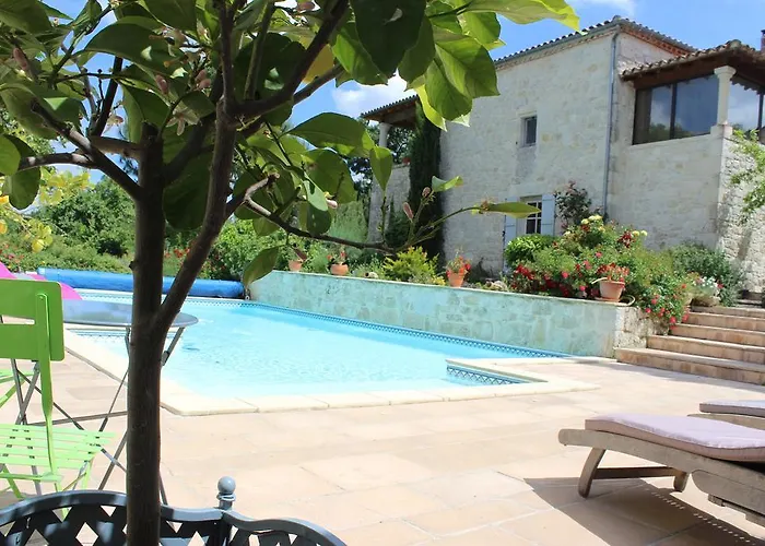 Bed & Breakfast La Garde Pile De Fichou Bajamont