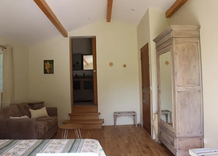 Bed & Breakfast La Garde Pile De Fichou